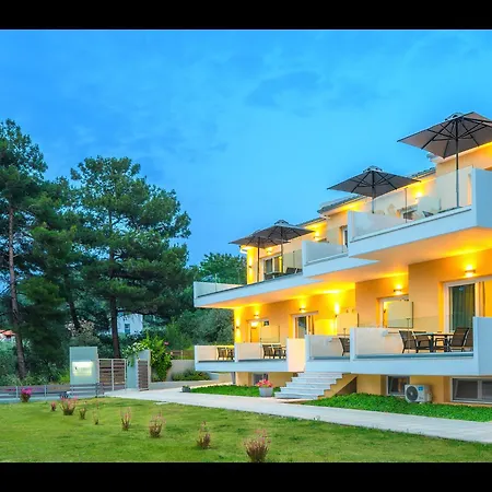 Lunar Aparthotel Skala Rachoni (Thasos)