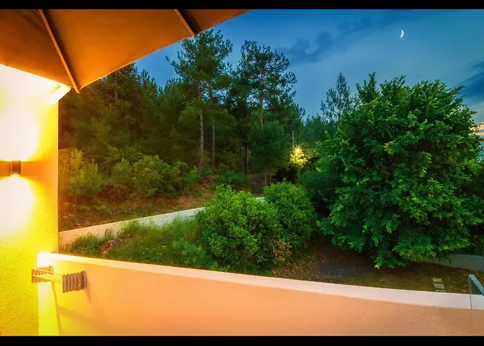 Appart hôtel Lunar 4*
