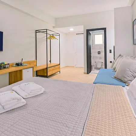 Aparthotel Lunar