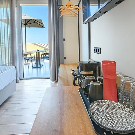 Lunar Aparthotel