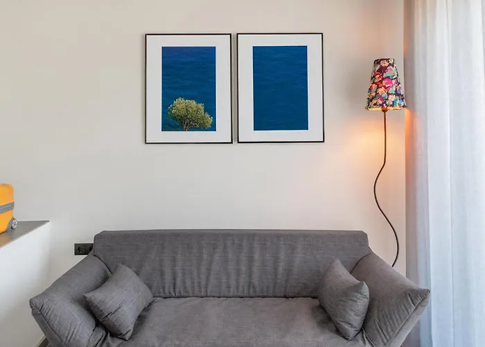 Lunar Hotel de apartamente