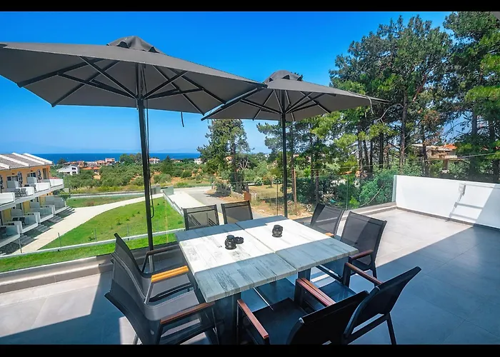 Lunar 4* Skala Rachoni (Thasos)